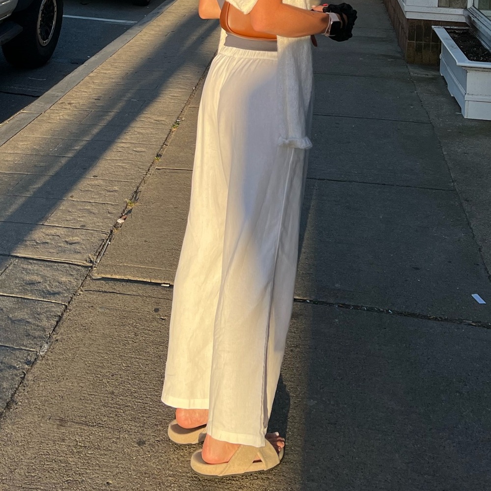 Aritzia White Linen Pants